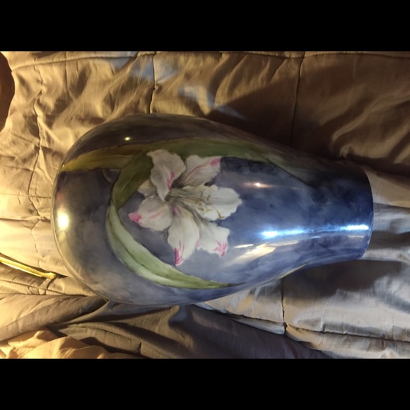 Belleek willets vase - Picture 5 of 8